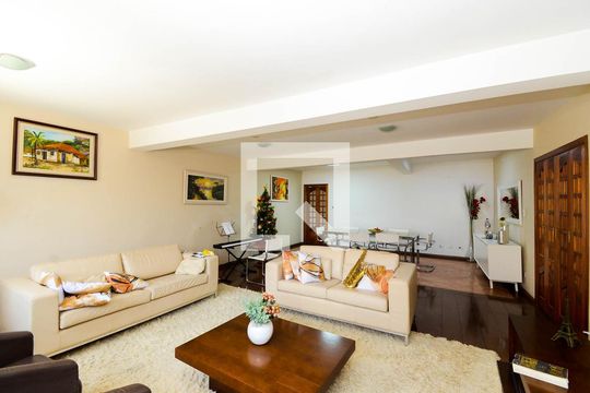 Sala de casa à venda com 3 quartos, 352m² em Vila Rosalia, Guarulhos