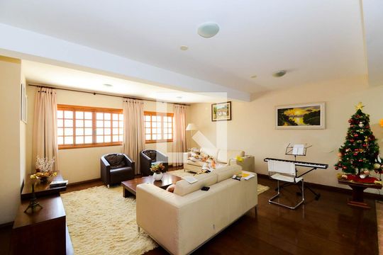 Sala de casa à venda com 3 quartos, 352m² em Vila Rosalia, Guarulhos