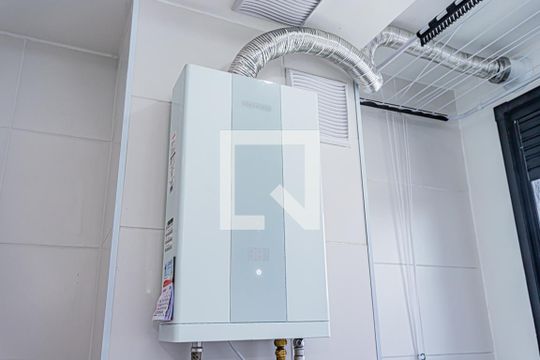 Cozinha e Área de Serviço de apartamento para alugar com 2 quartos, 38m² em Vila Marina, São Paulo