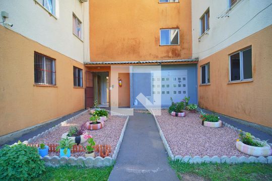 Fachada do bloco de apartamento para alugar com 2 quartos, 42m² em Santo Afonso, Novo Hamburgo