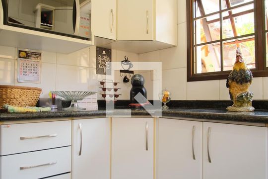 Cozinha de casa à venda com 5 quartos, 290m² em Penha de França, São Paulo