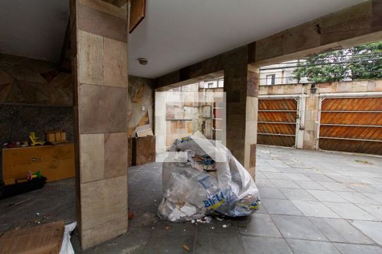 Garagem de casa para alugar com 3 quartos, 194m² em Tatuapé, São Paulo