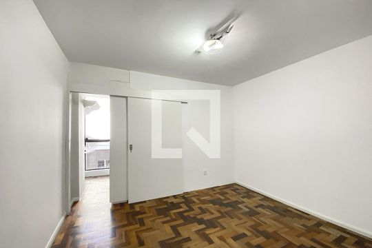 Quarto de apartamento para alugar com 1 quarto, 50m² em Centro, São Leopoldo