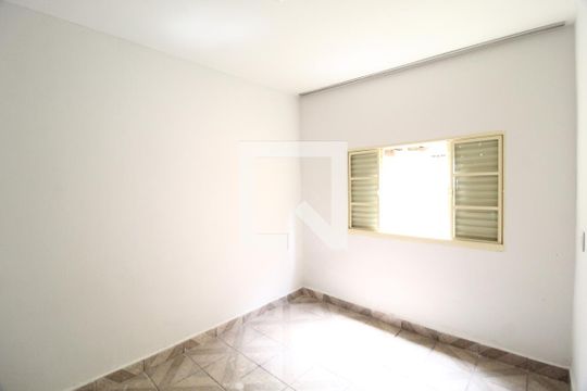 Quarto 3 de casa para alugar com 3 quartos, 210m² em Planalto, Uberlândia