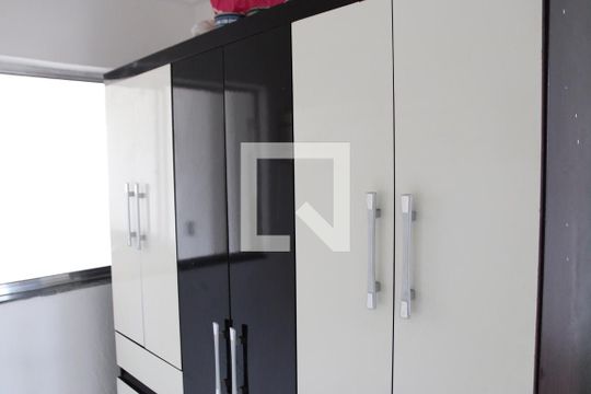 Quarto de Serviço de apartamento para alugar com 3 quartos, 98m² em Setor Aeroporto, Goiânia