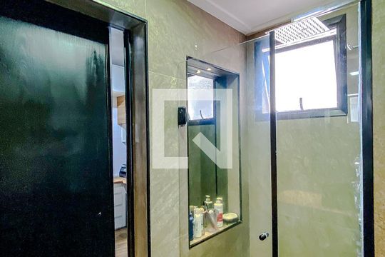 Banheiro de apartamento à venda com 3 quartos, 100m² em Vila Prudente, São Paulo