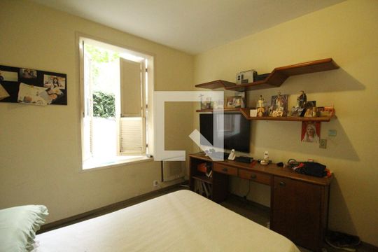 Quarto 2 de casa de condomínio para alugar com 3 quartos, 684m² em Anil, Rio de Janeiro