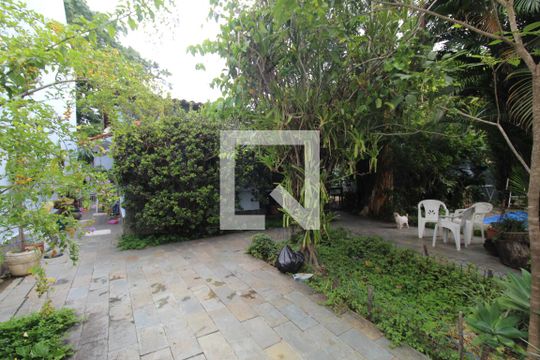 Quintal de casa de condomínio para alugar com 3 quartos, 684m² em Anil, Rio de Janeiro
