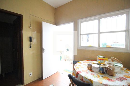 Cozinha de casa de condomínio para alugar com 3 quartos, 684m² em Anil, Rio de Janeiro