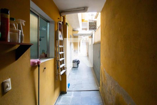 Quintal de casa à venda com 5 quartos, 300m² em Conceição, Diadema