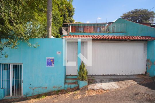 Fachada de casa à venda com 4 quartos, 160m² em Canudos, Novo Hamburgo
