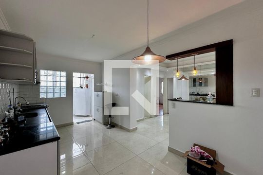 Cozinha de apartamento à venda com 2 quartos, 96m² em Santo Amaro, São Paulo