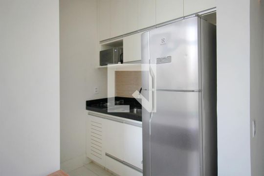 Studio de kitnet/studio para alugar com 1 quarto, 30m² em Funcionários, Belo Horizonte