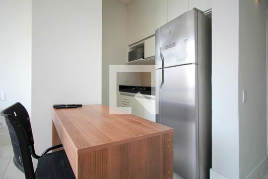 Studio de kitnet/studio para alugar com 1 quarto, 30m² em Funcionários, Belo Horizonte