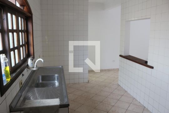 Cozinha de casa para alugar com 3 quartos, 100m² em Osvaldo Cruz, São Caetano do Sul