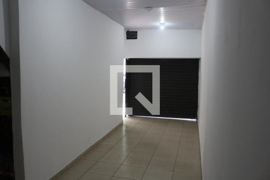 Garagem de casa para alugar com 3 quartos, 100m² em Osvaldo Cruz, São Caetano do Sul