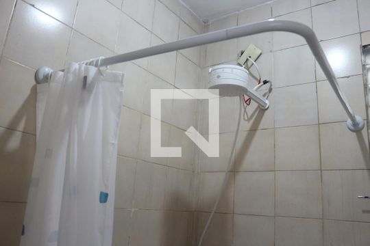 Banheiro da Suíte 2 de casa para alugar com 3 quartos, 100m² em Osvaldo Cruz, São Caetano do Sul