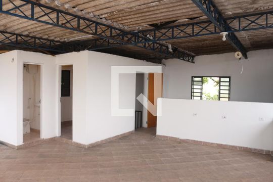 Terraço de casa para alugar com 3 quartos, 100m² em Osvaldo Cruz, São Caetano do Sul