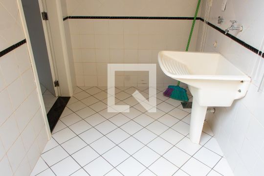ÁREA DE SERVIÇO de casa de condomínio à venda com 4 quartos, 394m² em Loteamento Caminhos de San Conrado (sousas), Campinas