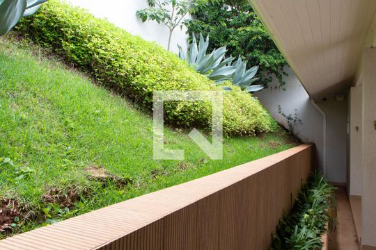 ÁREA GOURMET FUNDOS de casa de condomínio à venda com 4 quartos, 394m² em Loteamento Caminhos de San Conrado (sousas), Campinas