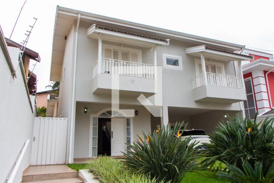 FACHADA de casa de condomínio à venda com 4 quartos, 394m² em Loteamento Caminhos de San Conrado (sousas), Campinas