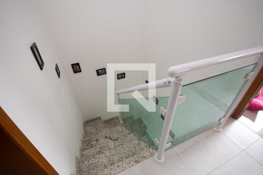 Corredor de casa de condomínio à venda com 3 quartos, 128m² em Vila Nova Mazzei, São Paulo