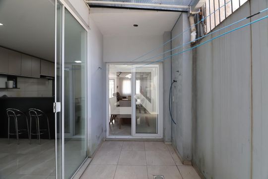 Área comum de casa à venda com 3 quartos, 150m² em Igara, Canoas