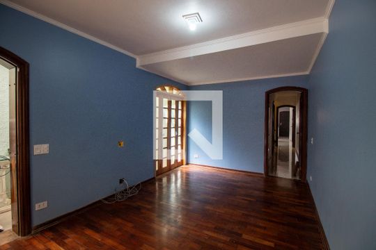 Casa à venda com 3 quartos, 160m² em Jardim Bonfiglioli, São Paulo