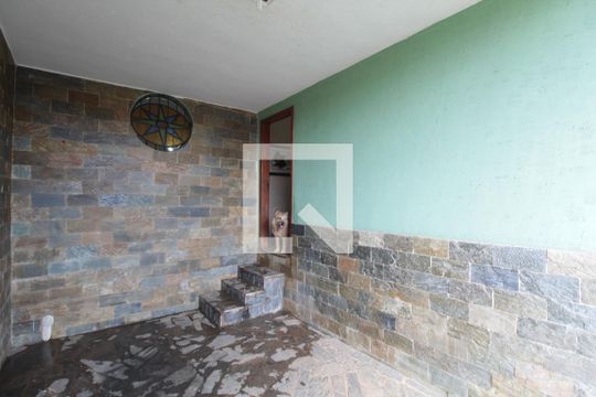 Garagem de casa à venda com 3 quartos, 360m² em Itapoã, Belo Horizonte