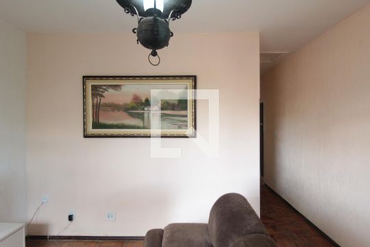 Sala de casa à venda com 3 quartos, 360m² em Itapoã, Belo Horizonte
