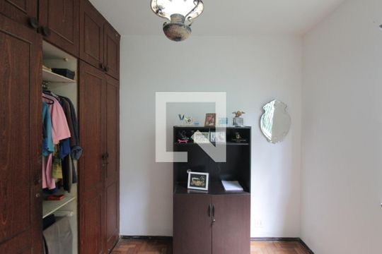 Quarto 1 de casa à venda com 3 quartos, 360m² em Itapoã, Belo Horizonte