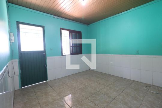 Sala de casa à venda com 2 quartos, 190m² em Liberdade, Novo Hamburgo