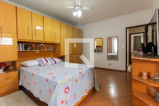 Suíte de casa à venda com 3 quartos, 168m² em Vila Brasil, São Paulo