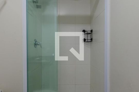 Banheiro de kitnet/studio à venda com 1 quarto, 26m² em Liberdade, São Paulo
