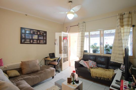 Casa à venda com 3 quartos, 250m² em Vila Matilde, São Paulo