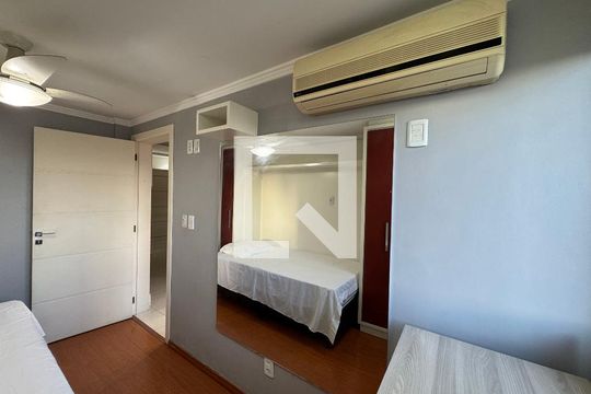 Quarto de apartamento à venda com 2 quartos, 108m² em Centro, São Leopoldo