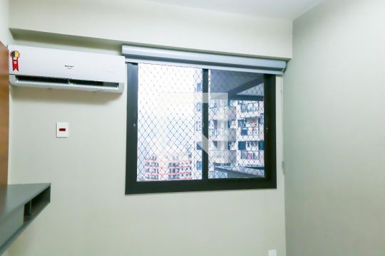 Quarto de apartamento à venda com 1 quarto, 40m² em Cachambi, Rio de Janeiro