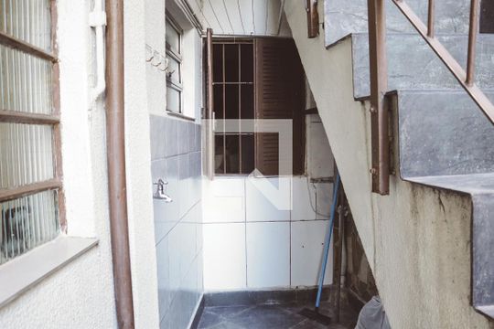 Área de Serviço de casa à venda com 3 quartos, 142m² em Vila Prado, São Paulo