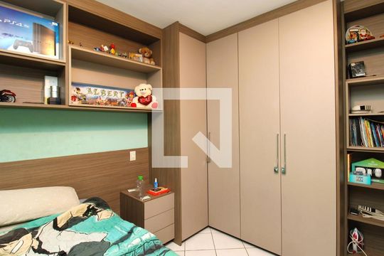 Quarto 1 de casa para alugar com 3 quartos, 210m² em Vila Paiva, São Paulo