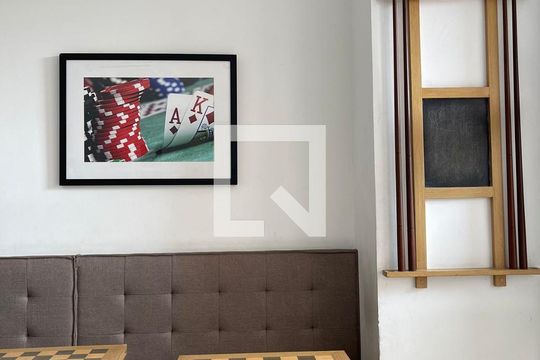 Sala de apartamento para alugar com 2 quartos, 70m² em Vila Nossa Senhora da Escada, Barueri