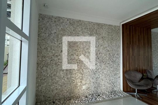 Sala  de apartamento para alugar com 2 quartos, 70m² em Vila Nossa Senhora da Escada, Barueri