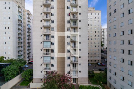 Vista de apartamento para alugar com 2 quartos, 52m² em Vila Pirajussara, São Paulo