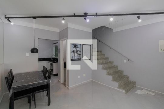 Casa de Condomínio à venda com 2 quartos, 65m² em Parque Boturussu, São Paulo