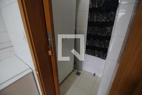 Despensa de apartamento para alugar com 2 quartos, 74m² em Barra da Tijuca, Rio de Janeiro