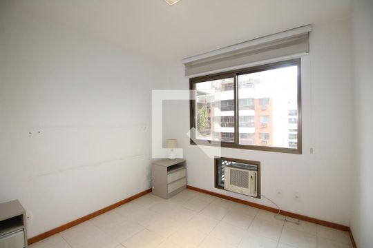 Quarto 2 - Suíte de apartamento para alugar com 2 quartos, 74m² em Barra da Tijuca, Rio de Janeiro