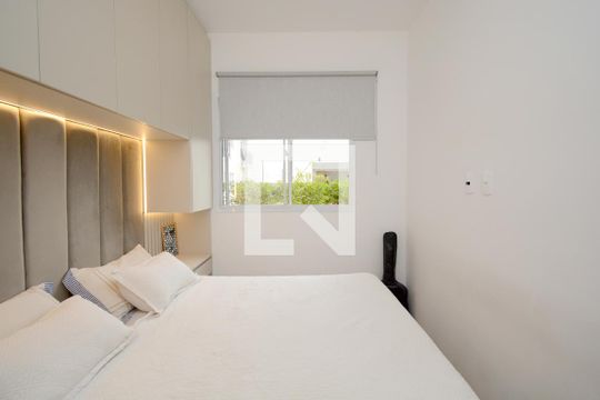 Quarto 1 de apartamento à venda com 2 quartos, 39m² em Vila Inglesa, São Paulo
