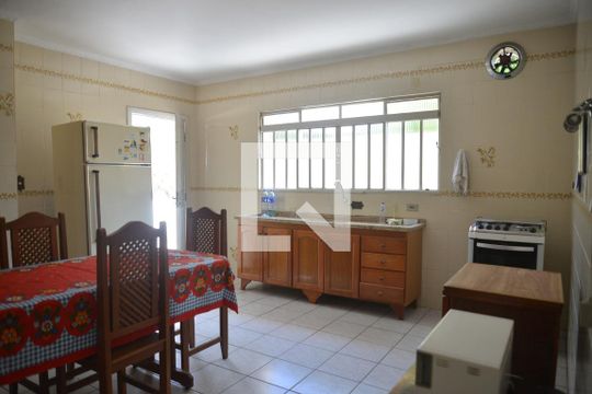 Cozinha de casa à venda com 3 quartos, 150m² em Santa Terezinha, Santo André