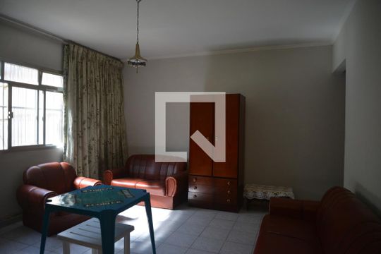 Sala de casa à venda com 3 quartos, 150m² em Santa Terezinha, Santo André