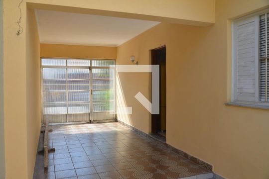 Casa à venda com 3 quartos, 150m² em Santa Terezinha, Santo André