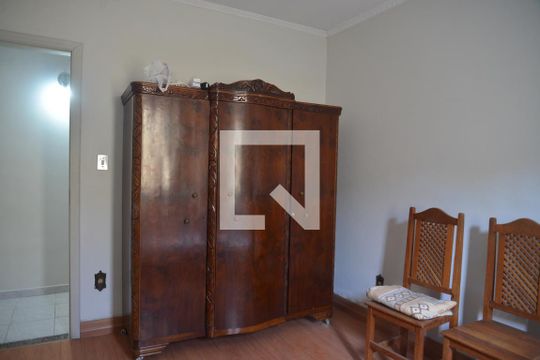 Quarto 2 de casa à venda com 3 quartos, 150m² em Santa Terezinha, Santo André